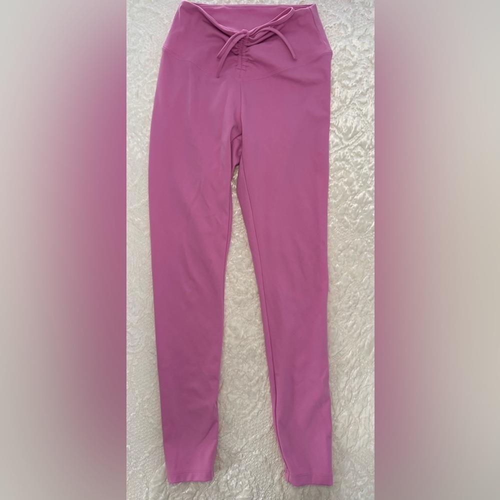 PINK Victoria's Secret Leggings in Pink
